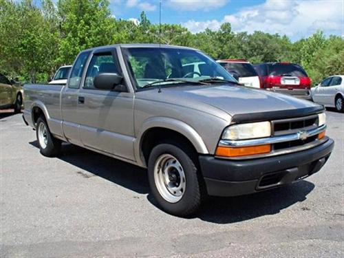 Chevrolet S10 2003 photo 2