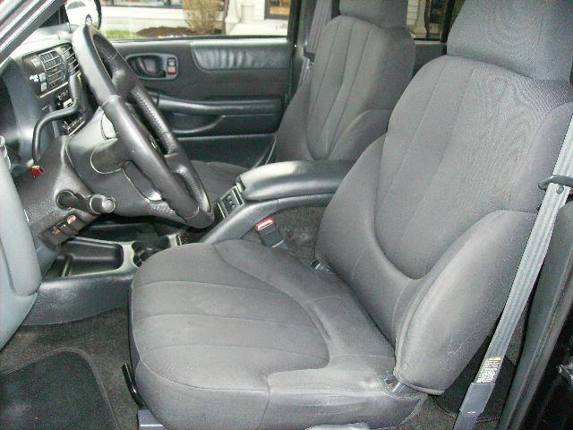 Chevrolet S10 2003 photo 2