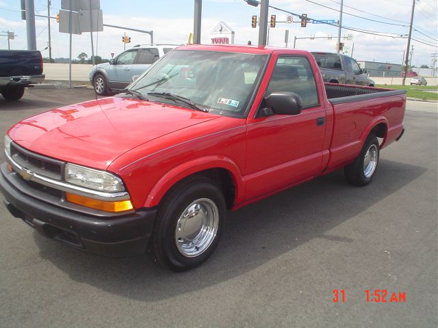 Chevrolet S10 2003 photo 1