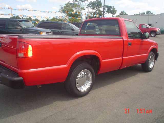 Chevrolet S10 2003 photo 3