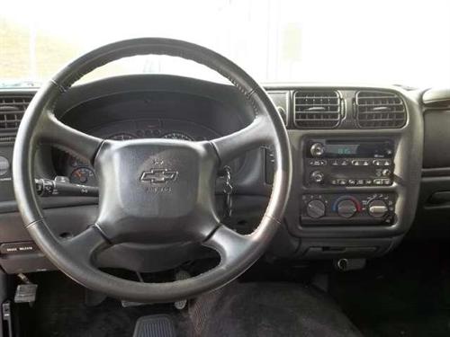 Chevrolet S10 2003 photo 3