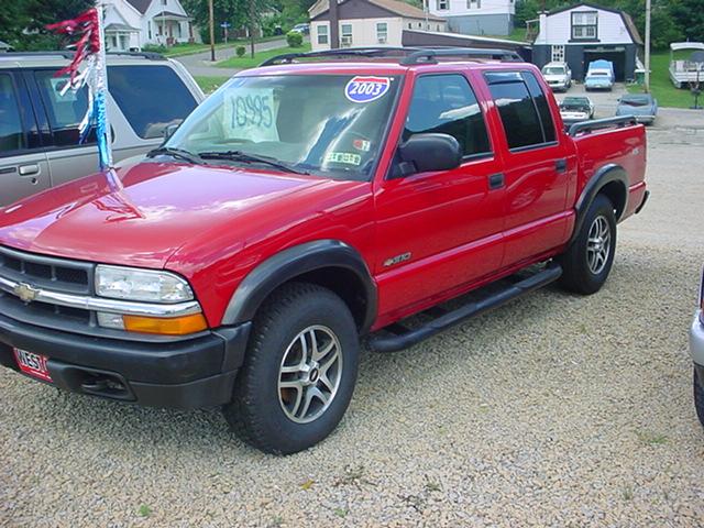 Chevrolet S10 2003 photo 1