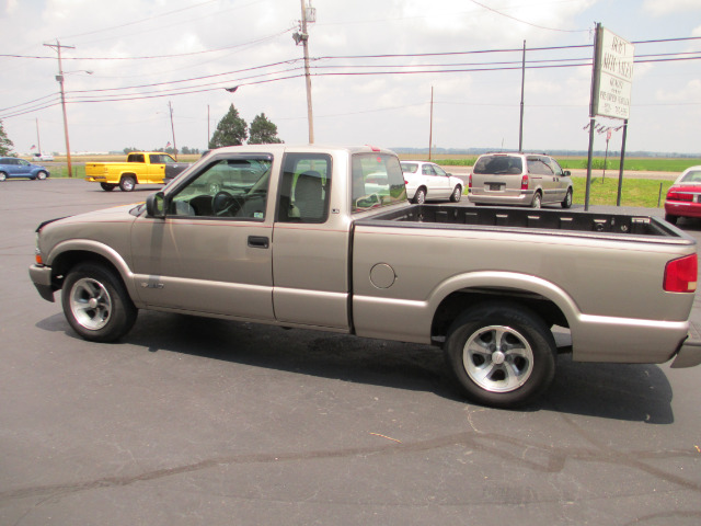 Chevrolet S10 2003 photo 4