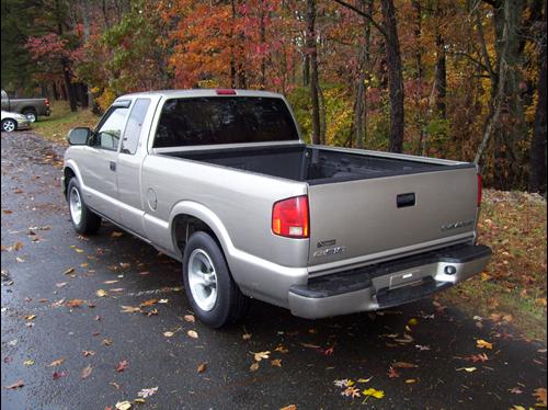 Chevrolet S10 2003 photo 1