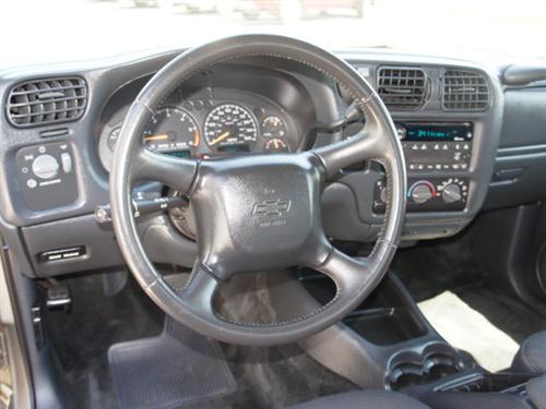 Chevrolet S10 2003 photo 3