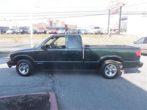 Chevrolet S10 2003 photo 2