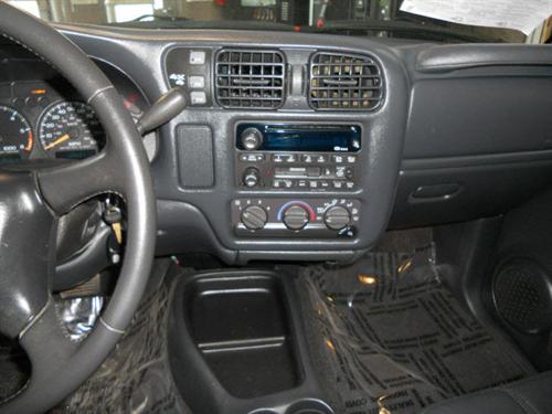 Chevrolet S10 2003 photo 3