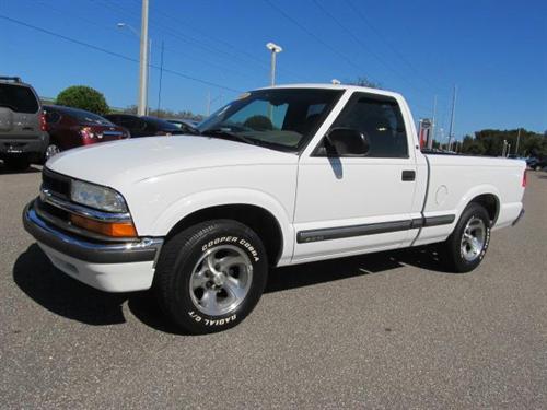 Chevrolet S10 2003 Nissan GXE Other