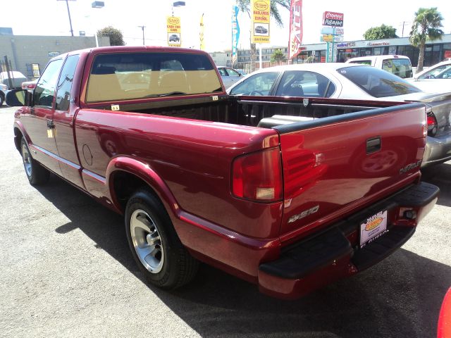 Chevrolet S10 2003 photo 1