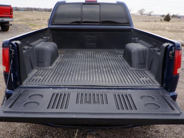 Chevrolet S10 2003 photo 3