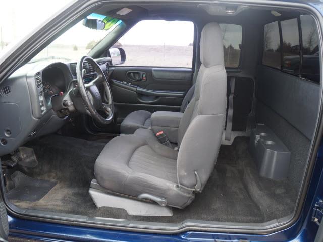 Chevrolet S10 2003 photo 6