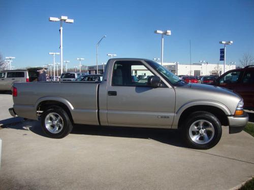 Chevrolet S10 2003 photo 1