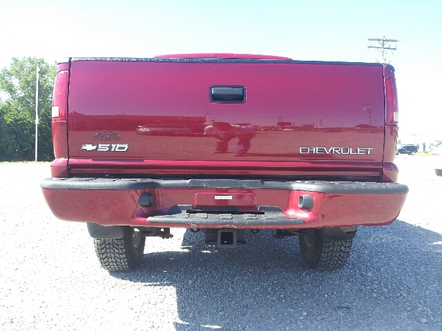 Chevrolet S10 2003 photo 1