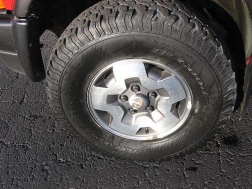 Chevrolet S10 2003 photo 1