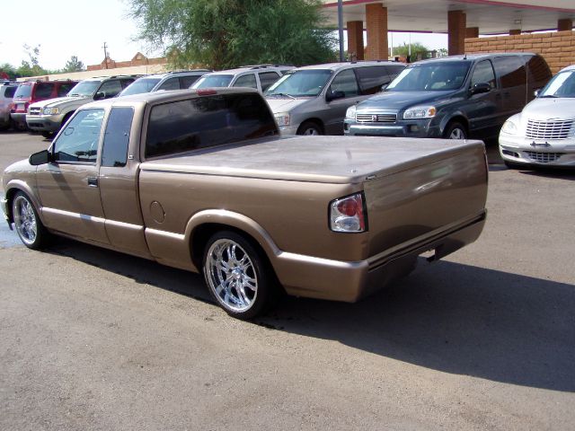 Chevrolet S10 2003 photo 4