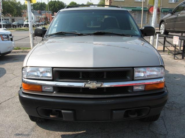 Chevrolet S10 2003 photo 1