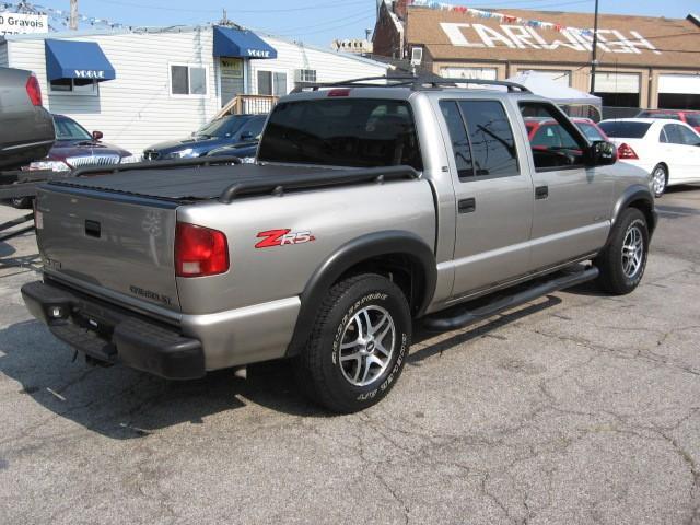 Chevrolet S10 2003 photo 3
