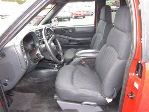 Chevrolet S10 2003 photo 1