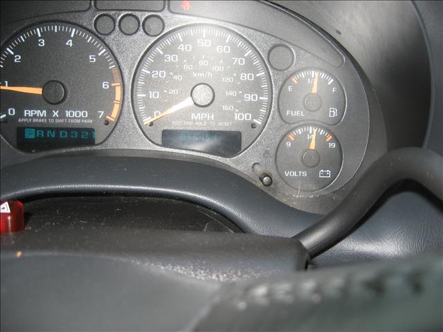 Chevrolet S10 2003 photo 2