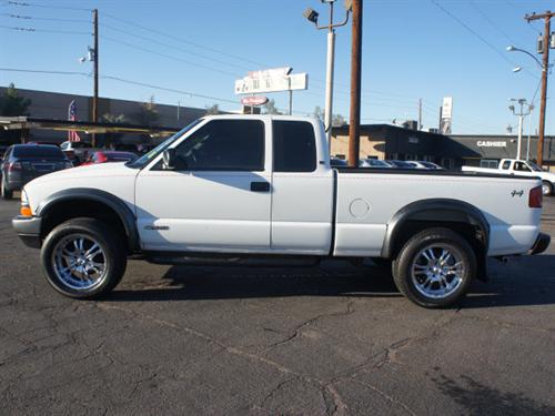 Chevrolet S10 2003 photo 4