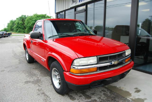 Chevrolet S10 C300w Pickup Truck