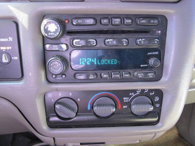 Chevrolet S10 2003 photo 1