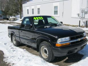 Chevrolet S10 Laramie Pickup