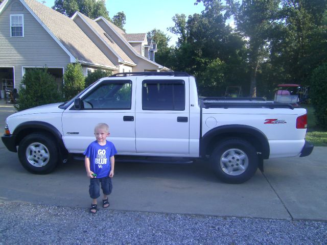 Chevrolet S10 2003 photo 3