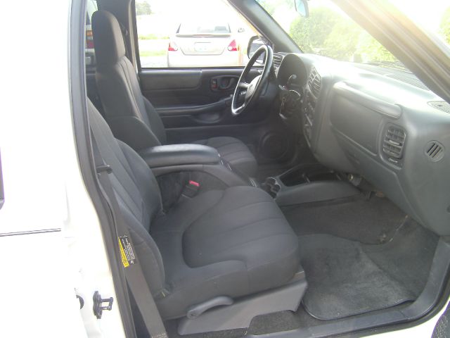 Chevrolet S10 2003 photo 4