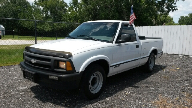 Chevrolet S10 Pickup 1997 photo 3