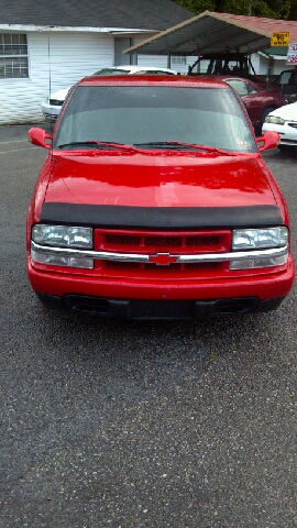 Chevrolet S10 Pickup 2000 photo 2