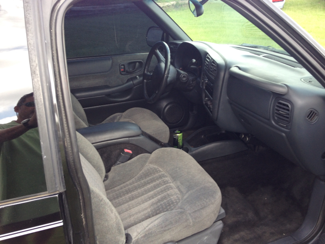 Chevrolet S10 Pickup 2002 photo 1