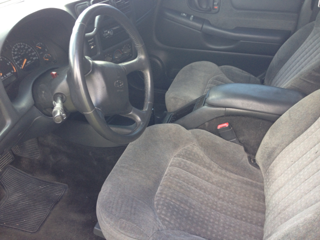 Chevrolet S10 Pickup 2002 photo 3