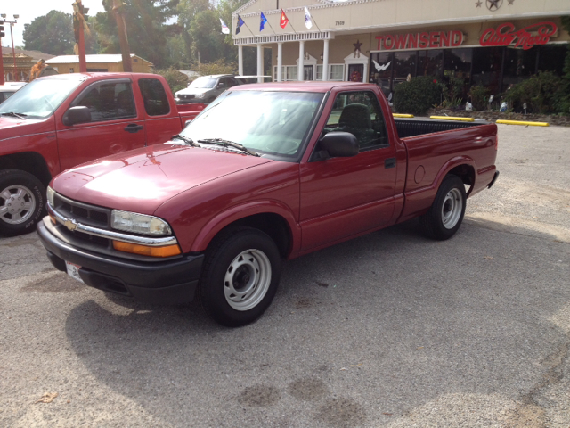 Chevrolet S10 Pickup 2003 photo 1