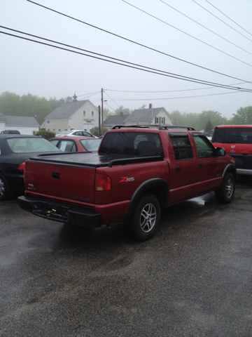 Chevrolet S10 Pickup C300 Luxury Sedan 4D Pickup Truck