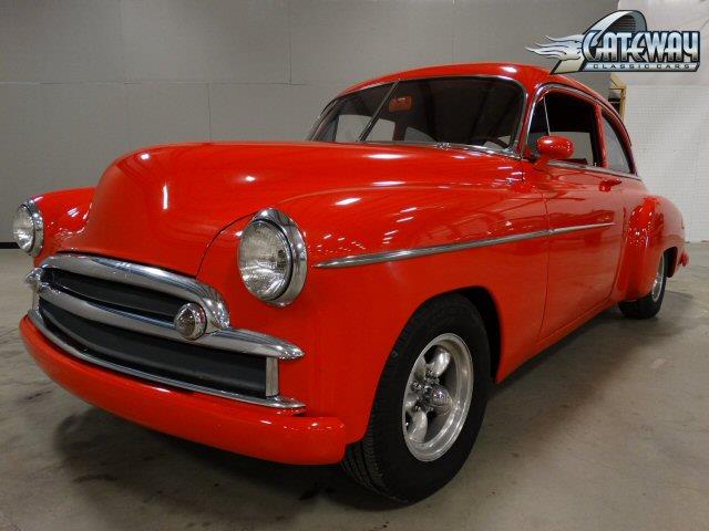 Chevrolet Sedan 1949 photo 2