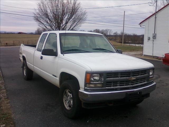 Chevrolet Sierra 1998 photo 1