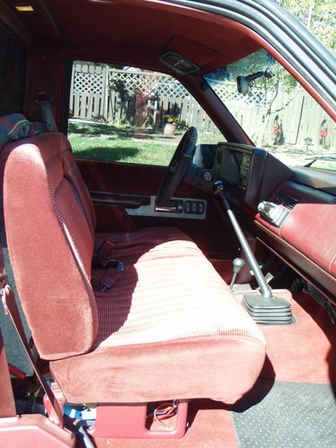 Chevrolet Silverado 1990 photo 3