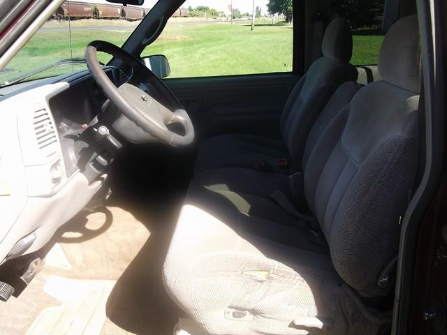 Chevrolet Silverado 1996 photo 3