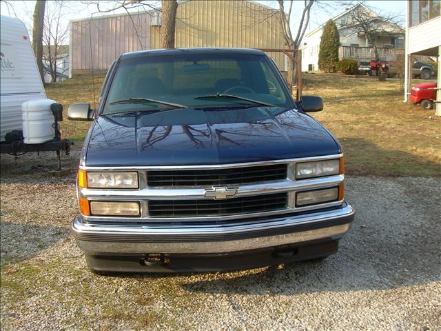 Chevrolet Silverado 1998 photo 1