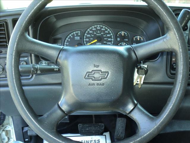 Chevrolet Silverado 2000 photo 1