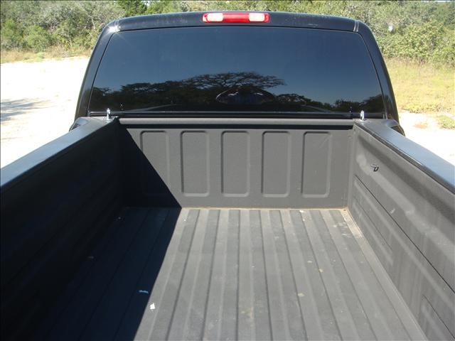 Chevrolet Silverado 2000 photo 3
