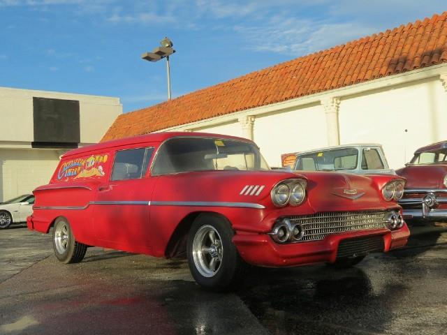 Chevrolet Sedan 1958 photo 1
