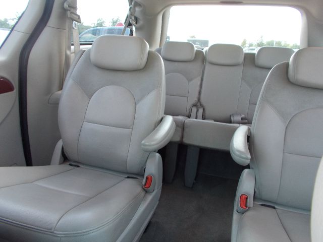 Chrysler 200 2005 photo 3