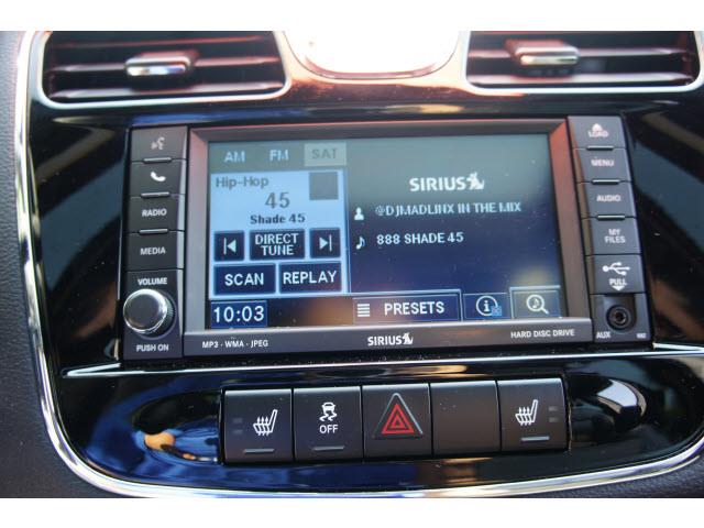 Chrysler 200 2011 photo 1