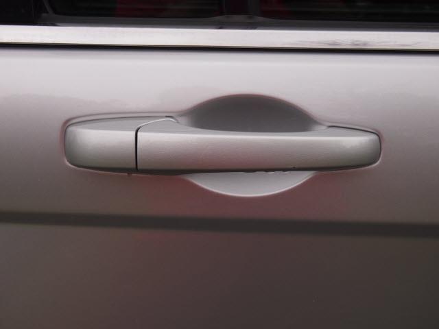 Chrysler 200 2011 photo 19