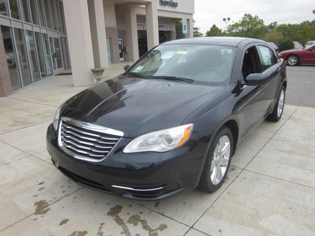 Chrysler 200 2012 photo 1