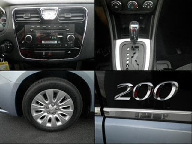 Chrysler 200 2012 photo 2
