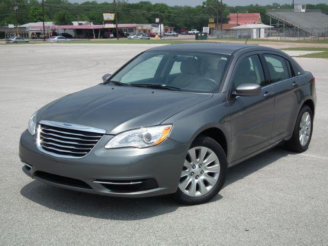 Chrysler 200 2012 photo 2