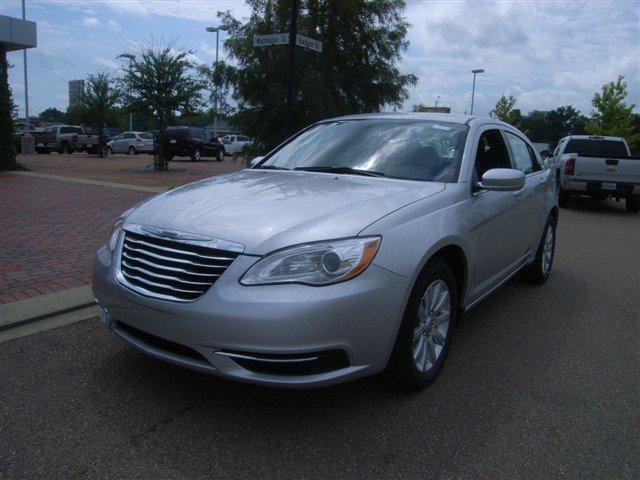 Chrysler 200 2012 photo 1